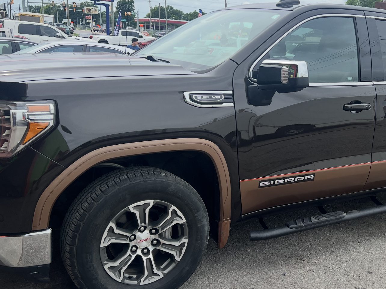 After: GMC Sierra repaired and repainted at Daviel's in Tulsa
